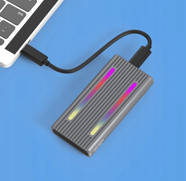 Obudowa na dysk SSD m2 4w1 NVME Pcie SATA NGFF M.2 USB-C USB 3.0 10 GB/s Adapter Kieszeń LED RGB Zenwire 2808SN - Zdjęcie nr 5